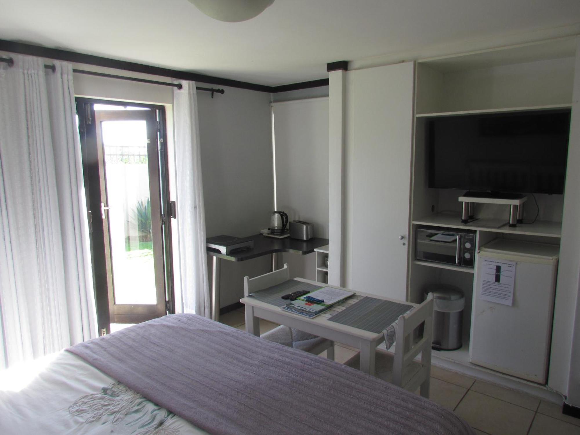 Santini Lace Self Catering Unit Plettenberg Bay Eksteriør bilde