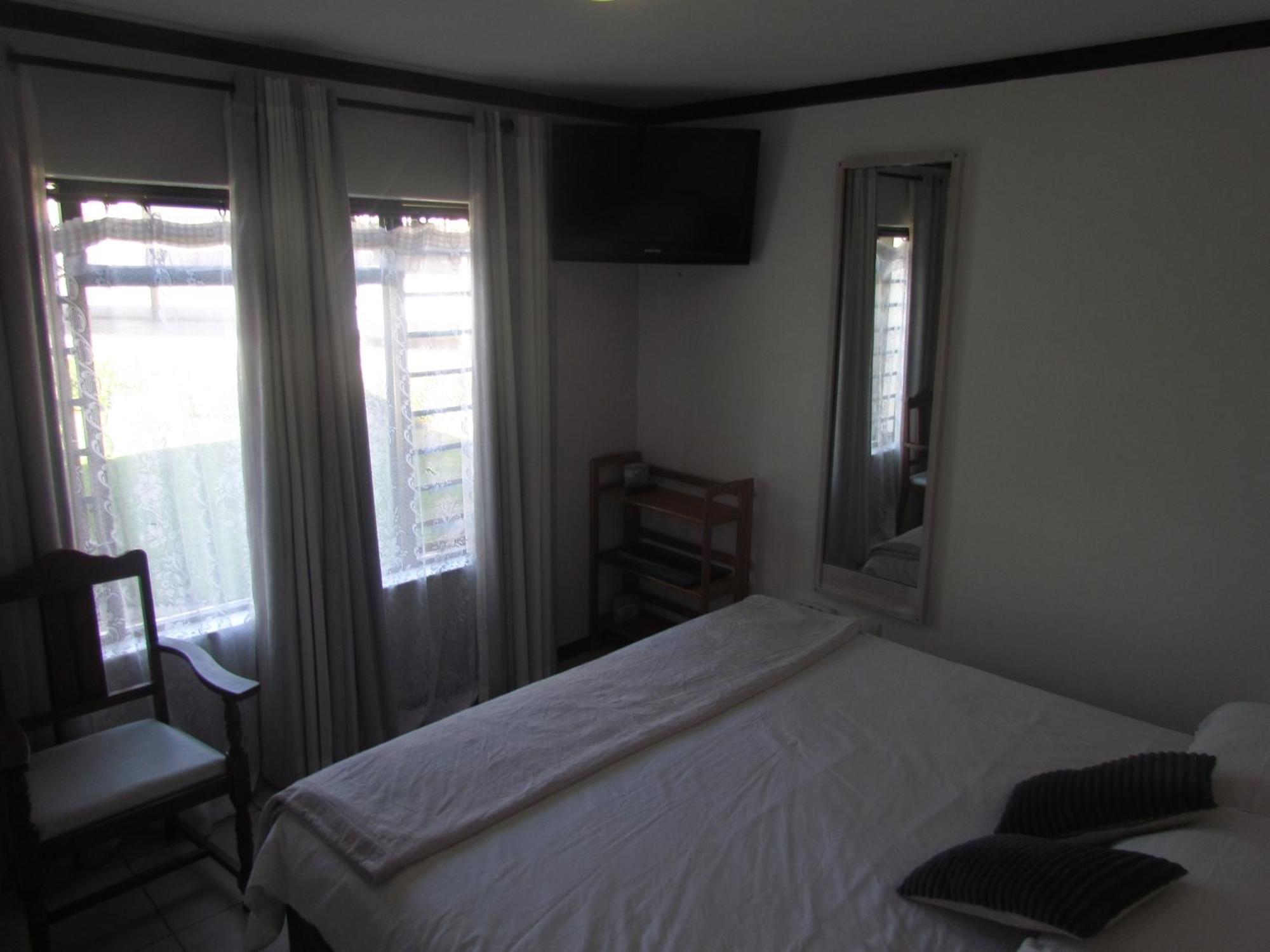 Santini Lace Self Catering Unit Plettenberg Bay Eksteriør bilde